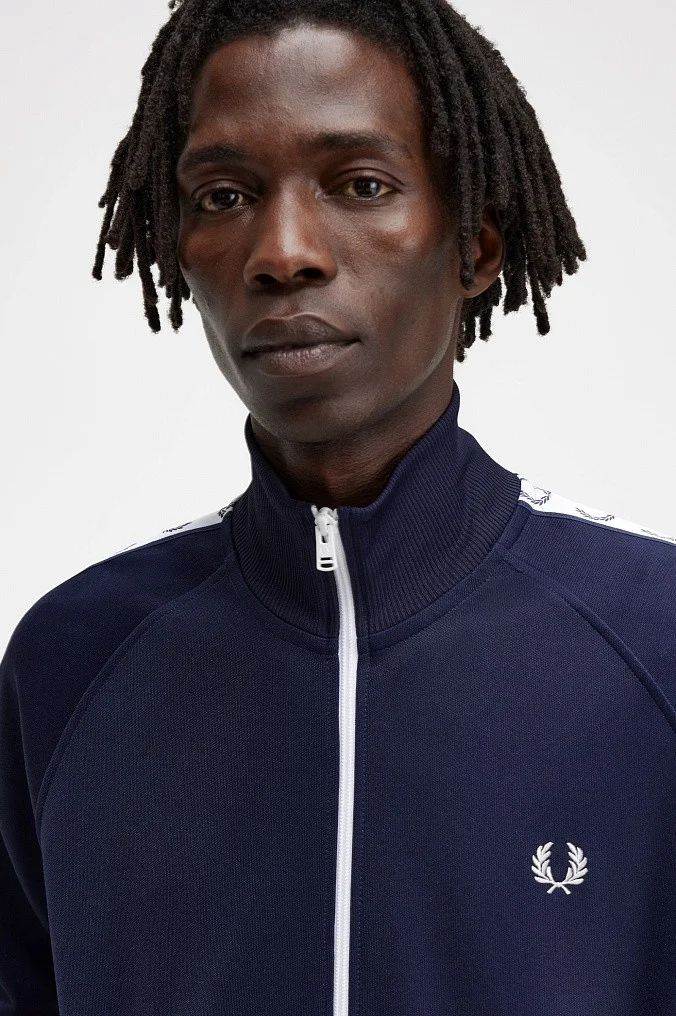 Олимпийка Fred Perry Taped Track Jacket